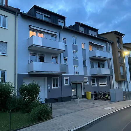 Apartment Große Moderne Mit Klimaanlage, Parkplatz Inklusive ! *